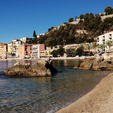 Appartement Cosy Situe A 2Mn De La Plage A Pied Climatise Villefranche-sur-Mer Eksteriør bilde