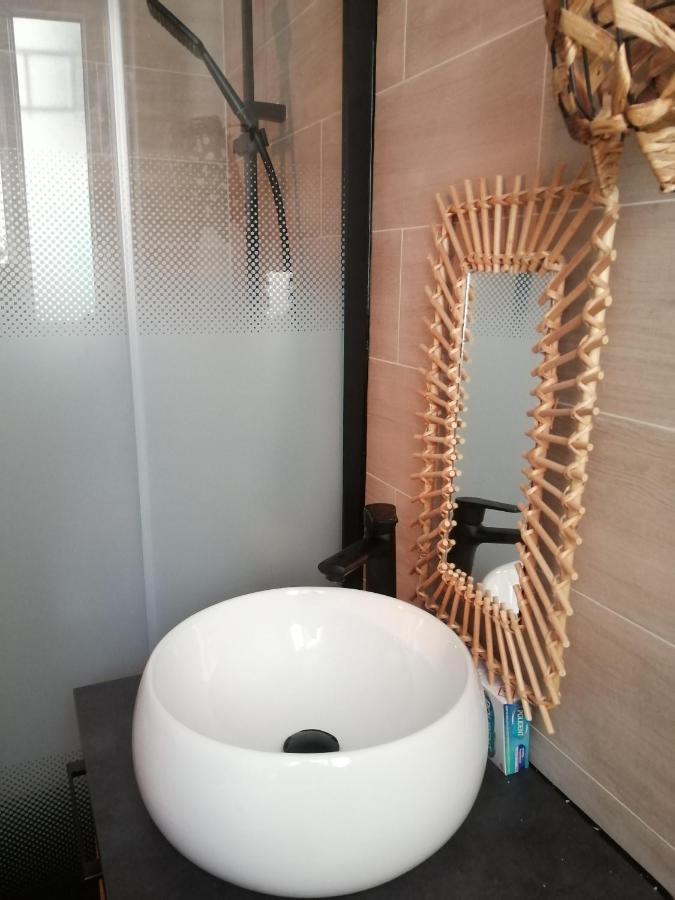 Appartement Cosy Situe A 2Mn De La Plage A Pied Climatise Villefranche-sur-Mer Eksteriør bilde
